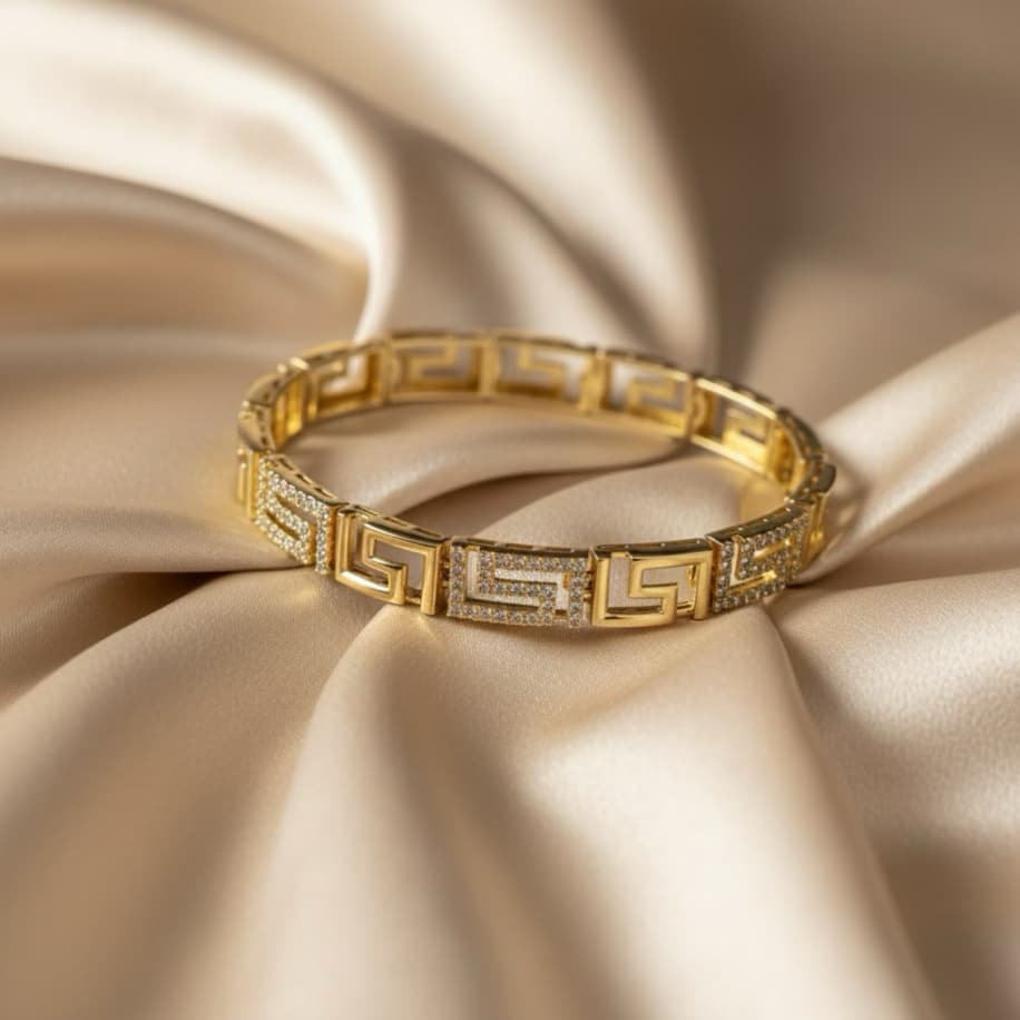 Hiléra Premium Greek Pattern Bracelet