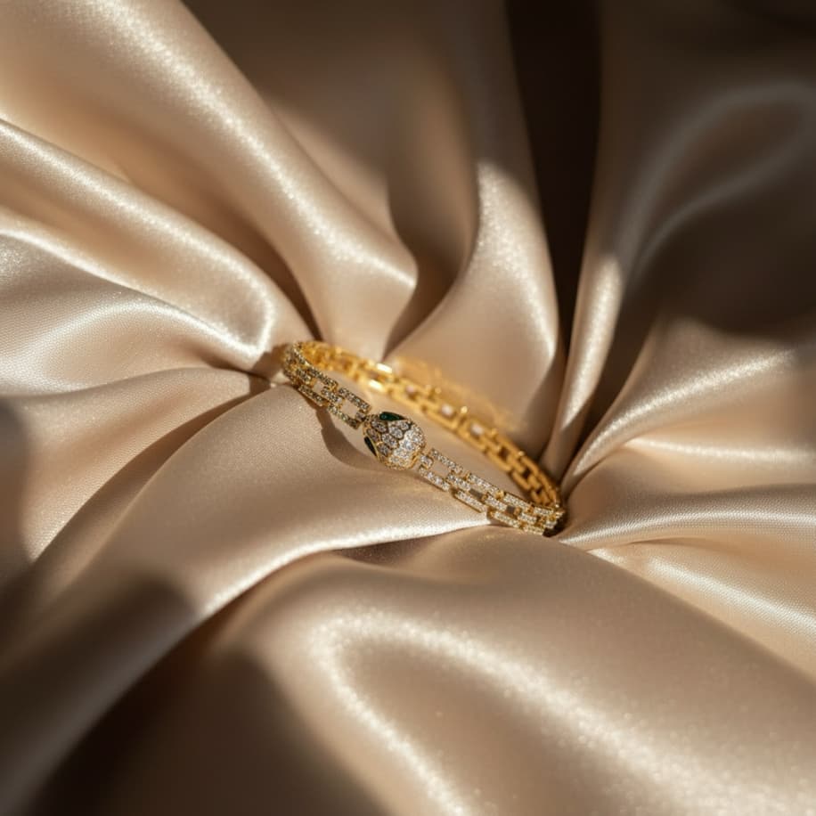 Hiléra Snake Zircon Bracelet